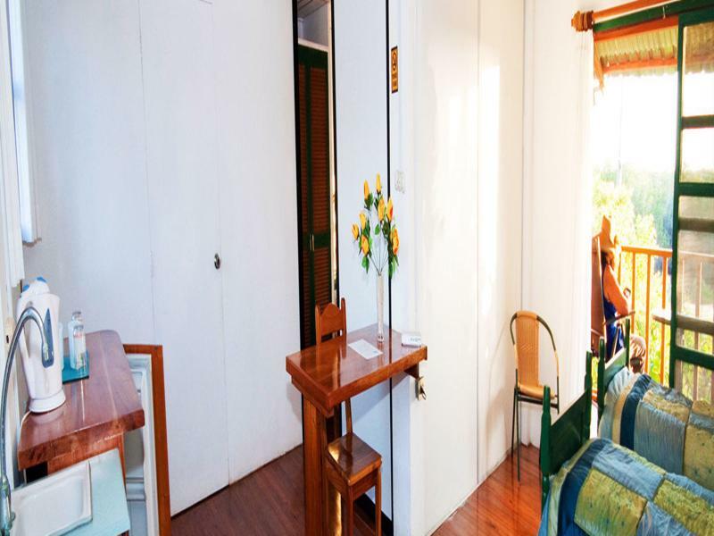 Galapagos Chalet プエルトアヨラ エクステリア 写真