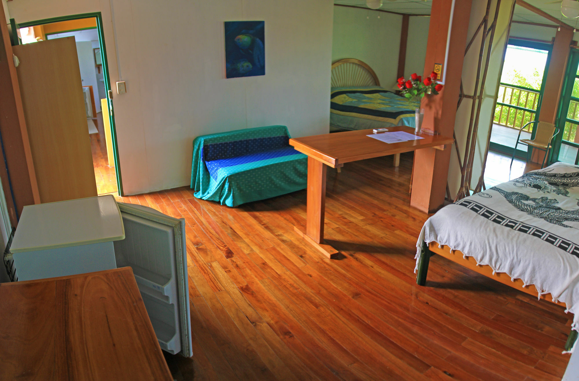 Galapagos Chalet プエルトアヨラ エクステリア 写真